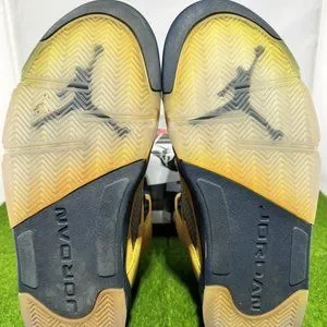 Jordan | Shoes | Air Jordan 5 Retro Sp Michigan 29 Size 910  display picture 2